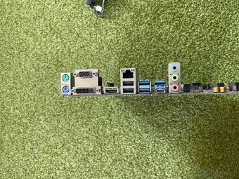 I5 9400f procesor k němu chladič a deska B365M PRO-VHD - 2