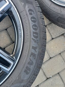 letní pneu Goodyear Efficient Cargo 2 215/60/17C 109/107T - 2
