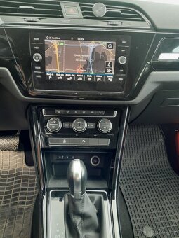 VW TOURAN 7MÍST TDI 110KW DSG HIGLINE - 2