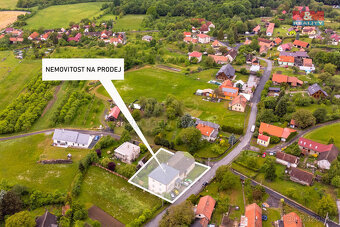 Prodej rodinného domu v Žlebských Chvalovicích - 2