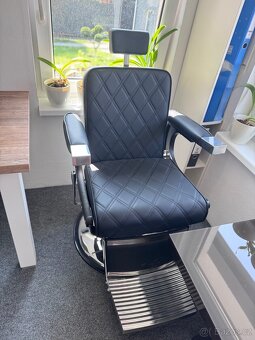 Barber holičské křeslo - 2