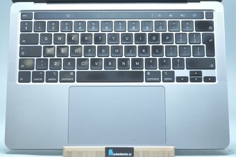 ZÁRUKA/Macbook Pro 13.3" TB/I7 2.3GHZ/32GB RAM/512GB SSD - 2