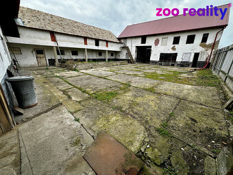 ZLEVNĚNO - Zemědělská usedlost, stodola, zahrada - 2