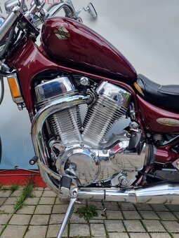 Suzuki vs 1400 Intruder - 2