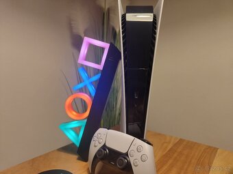 PS5 Digitální edice + Dualsense ovladač, vyčištěný - 2