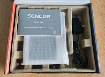 Sencor SDF 742 bílý - 2