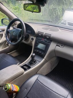 Mercedes-Benz w203 c270 - 2
