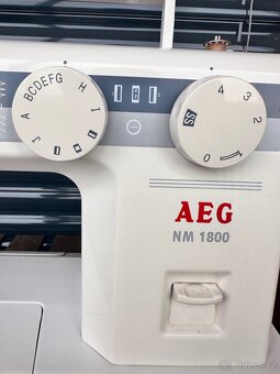 Prodám elektrický šicí stroj AEG NM 1800. - 2