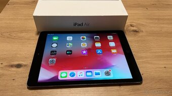 Apple iPad Air 32GB, příslušenství, 1400Kč - 2