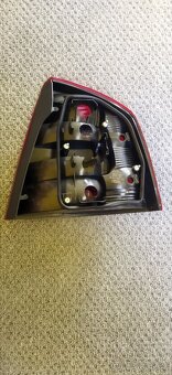 Zadní levé světlo Škoda Octavia - 2