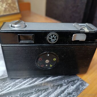 Starý ruský fotoaparát Vilija na kinofilm - 2