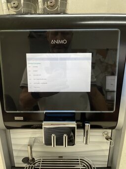 Profesionální kávovar pro přípravu Espressa - 2