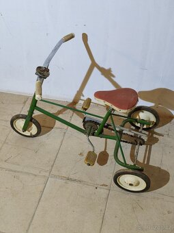Dětská retro šlapací tříkolka - 2