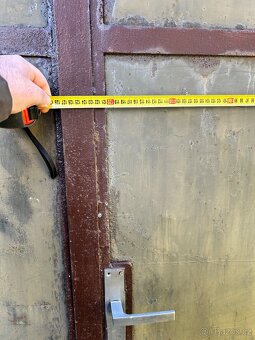 Prodám Plechová vrata - 2