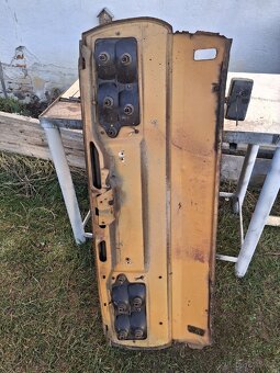 Zadní čelo škoda 120 - 2