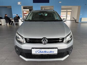 Volkswagen Polo 1,2 CROSS,SERVISKA - 2