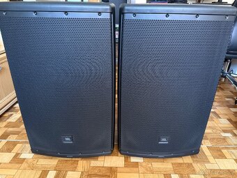 2x JBL Eon 615 Aktivní - 2