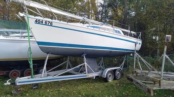 Kajutová plachetnice Bavaria 760 ( vlek s spz) - 2