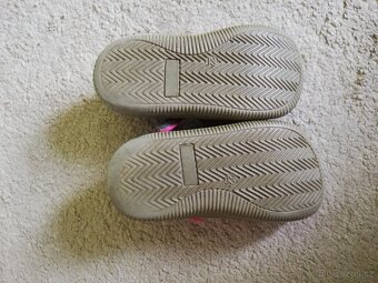 Dětské boty (barefoot, protetika, froddo, decathlon) - 2