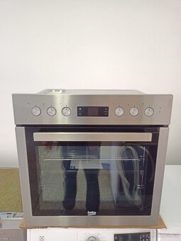 Trouba se sklokeramickou deskou Beko - 2
