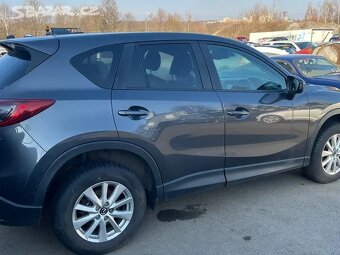 304. Mazda CX-5 2.2 SH01: Na náhradní díly - 2