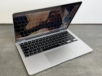 MacBook Air 13'' 2020 / M1 / 8GB / 256GB SSD / Silver - DP - 2