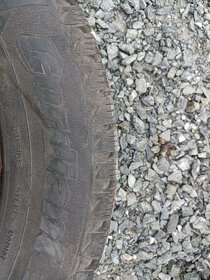 škoda octavia I,kola zimní 195/65 R15 - 2