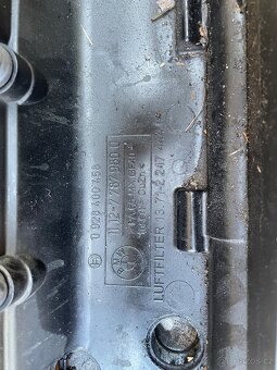 BMW M57 ventilové víko - 2