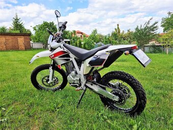 Enduro AJP PR3 240 (6/2018) - 2