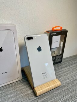iPhone 8 Plus - 2