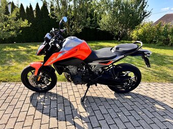 KTM Duke 790 - 2