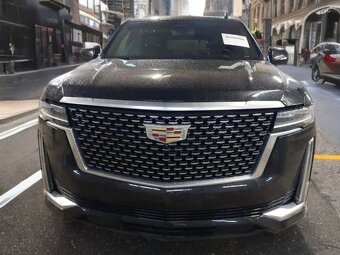 Cadillac Escalade LUXURY 6.2L 4X4 (č.B22) - 2