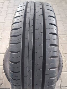 Prodám 4 x letní pneu Continental 165/60/15 cena za 4 ks - 2