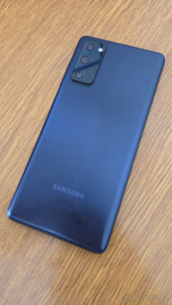 Samsung S20FE - 2