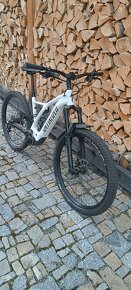 Prodám elektrokolo Specialized Turbo levo Comp - 2