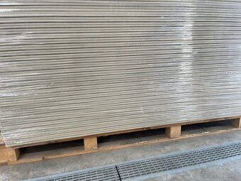 60 ks sádrokartonových desek, 1250 x 2000 x 12,5 mm - 2