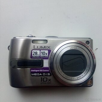 Panasonic Lumix DMC-TZ2 - 2
