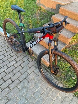 Trek Marlin 6 Gen 2, velikost M/L - 2