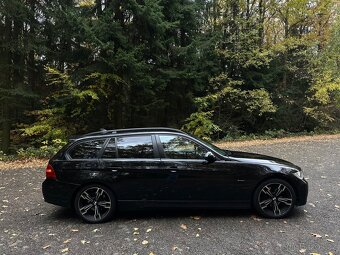 BMW E91 318D 2008 - 2