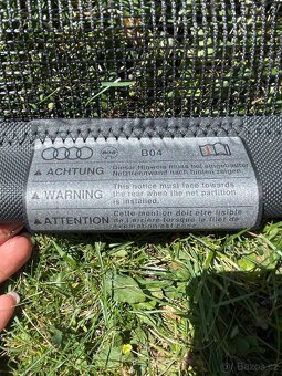 Zástěna do kufru pro Audi Q8 - 2