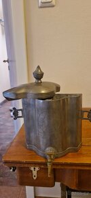 Cínová nádoba na vodu - 2