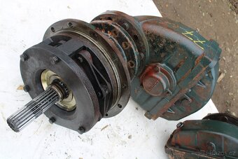 Zetor 7711 7745 portály cena za pár - 2