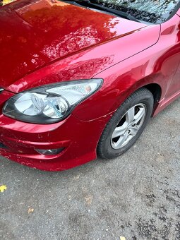 Hyundai i30 1.6 CW 2011 - 2