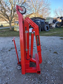 Dílenský jeřáb Belet Vejprty typ j12rs - 2