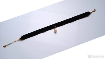 SAMETOVÝ NÁHRDELNÍK S PERLOU - 2