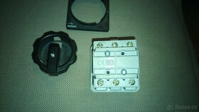 Spínač nejištěného izolátoru 25 A 9.5 kW IP65 - SIEMENS - 2