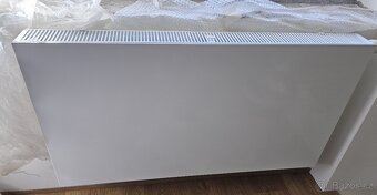 Novy Deskovy radiator PLAN 22 110x60cm (hladky design Korado - 2