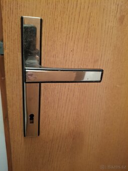 Dveřní kovani - 2