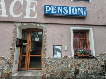 Pronajmu byt 1+2 v rodinném domě v obci Hora Svatého Šebesti - 2