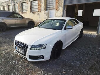 Audi s5 v8 - 2